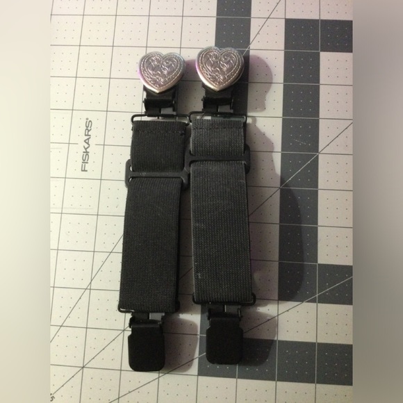 Faarken Heart  Biker Stirrups - Picture 1 of 1